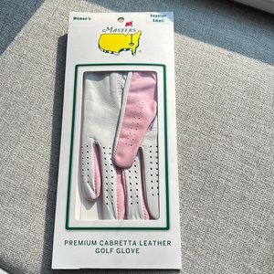 NWT Ladies pink and white masters golf glove. Removable magnetic ball marker.